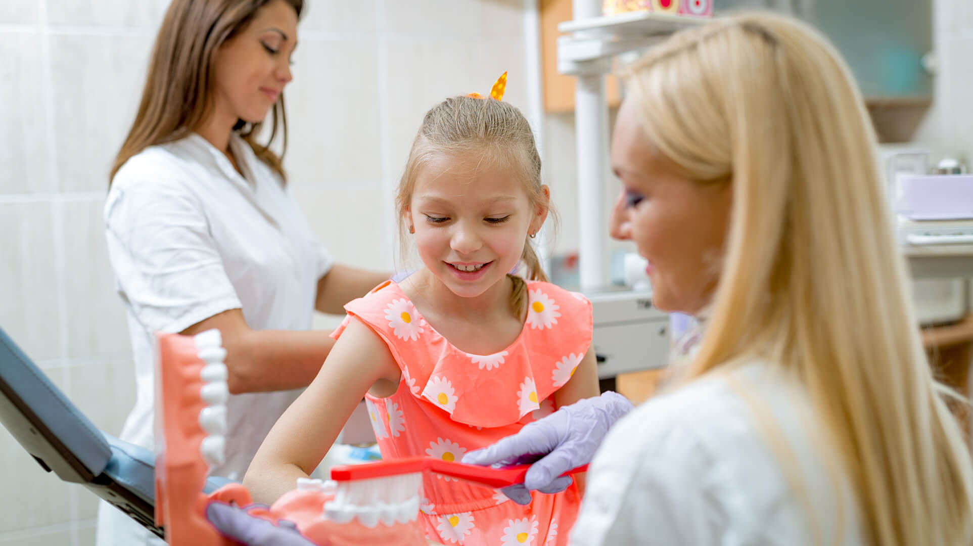 What to Expect at Your Child’s First Dental Visit
